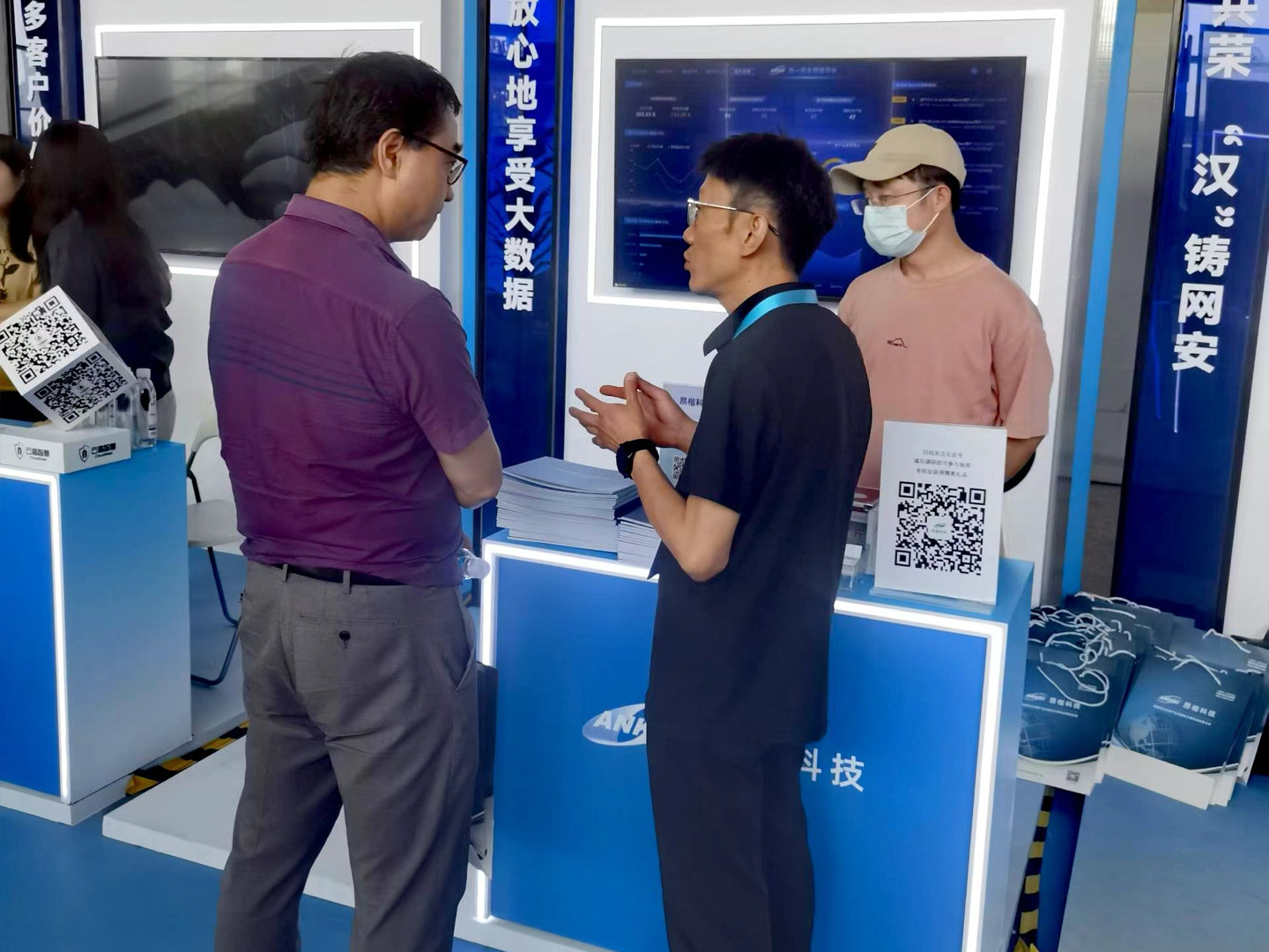 0be251fd80f3145214376a89e71ea5cf.jpg 0be251fd80f3145214376a89e71ea5cf.jpg